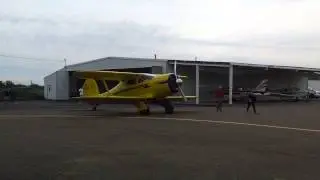 1946 Beechcraft Taxiing