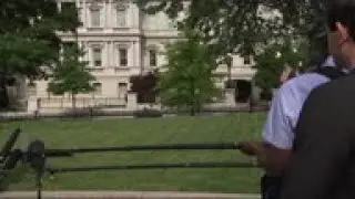 Sanders: Call for impeachment 'absurd on its face'