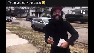 Income tax season be like