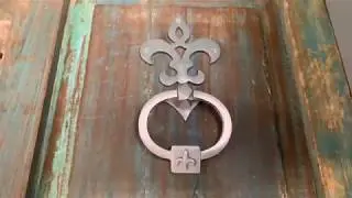 &ldquo;Emile Auvergne&rdquo; Satin Chrome Fleur De Lys Door Knocker