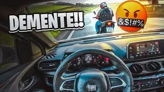 IMBECIL METEU O BRAKE CHECK NA PISTA E AINDA FICOU REVOLTADO 🤬