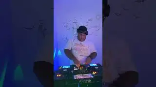 Tiktok live zenr #painting #dj