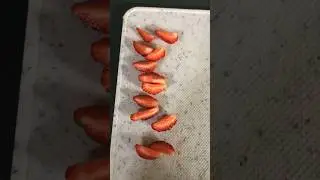 Strawberry pieces 🍓