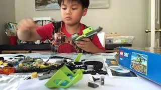 Building LEGO CITY Volcano supply Helicopter