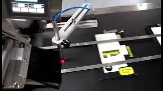 Automatic card  dispensing top flat high speed labeling machine