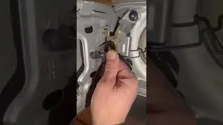 Toyota Camry fuel door fix