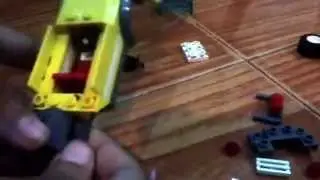 How to make a Lego yellow car very easy
