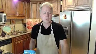 Henry Explains How to Make Healthy Diet Keto Fat Bombs
