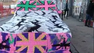 OLEK-COLORS-CROCHETED SCULPTURES INSTALLATION-CROCHET STREET ART ARTIST-TONY'S GALLERY- biki-car.MOV