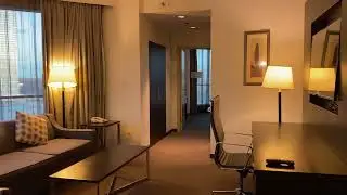 Hilton Toronto/Markham Suites Conference Centre and Spa Tour: 2 Double Bed One Bedroom Corner Suite
