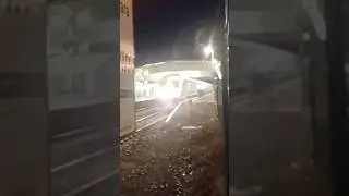 DVT 4008 + 8209 Passing Adamstown (The 
