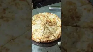 cheese #pizza ...🔥🔥🔥