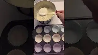 Cupcakes r&aacute;pidos y f&aacute;ciles. #recipes #recipesshorts #recetas #tiktokvideo #tiktokviral @leimyfuerte