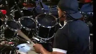 Under the Table and Drumming - Carter Beauford