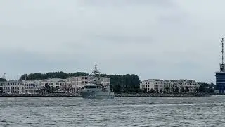 D&auml;nische Minenabwehrdrohne HIRSHOLM MSD 5 verl&auml;sst Rostock 5.6.2025 zum Ostseeman&ouml;ver BALTOPS
