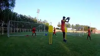 Pro goalkeepers specific strength training #Asia#football#