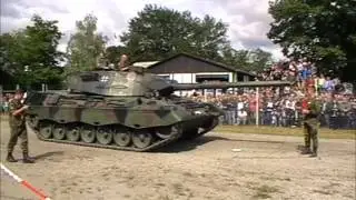 Leopard 1A5, dynamische Vorf&uuml;hrung in Munster (1.9.2013)