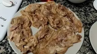 Pies de cerdo rellenos de gambas