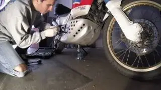 Honda Africa Twin XRV 650 - Service Maintenance