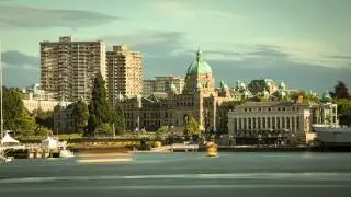 Victoria BC - Inner Harbour traffic time-lapse (4K)