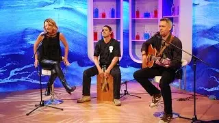 Presentación acústica del grupo NADIE en FoxSport.