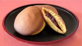 How to Make Dorayaki (Japanese Red Bean Pancake Recipe) with Nutella | OCHIKERON