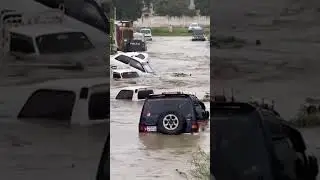 Nearly 1,000 dead, thousands more displaced by catastrophic floods in Pakistan | USA TODAY #Shorts