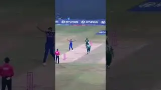 Bhumrah vs saim ayub 🏏🥵 #cricket #shortsfeed #trending #indiavspakistan