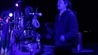 Santa Feria - Sacate Uno (En Vivo)
