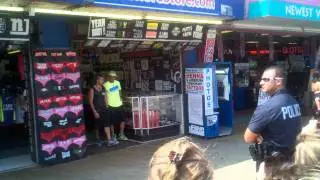 Pauly D, Vinny and Deana leaving the Shore Store