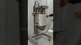Washdown 5 Gallon Bucket Lid Press