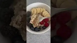 Creamy Chia Seed Porridge 🥣 with Almond Milk, Hemp Seeds & Almond Butter | Healthy Breakfast #Short