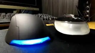 ROCCAT SAVU 마우스 LED발광 모습