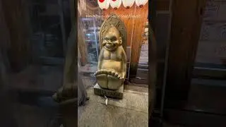 &ldquo;Why do people rub this statue&rsquo;s feet? The answer lies in Osaka&rsquo;s heart ❤️👣&rdquo; #japan #japantravel