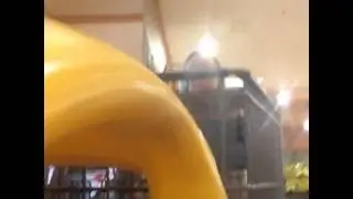 Emma schweiger in supermarket