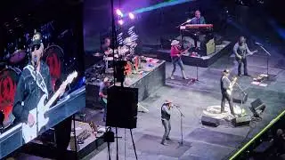 Hank Williams Jr. playing Move It On Over in Bossier City LA