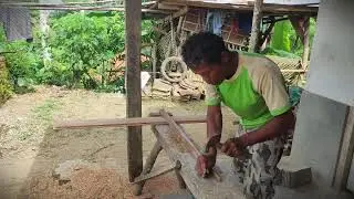 Clever Tool: Making Thin Wood Shavings for Art Projects _FarmersLife _Shorts