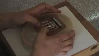 demo: Deluxe Sansula Kalimba