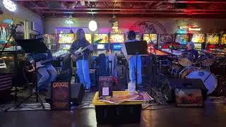 Onion Original (live at Rivets American Grill)