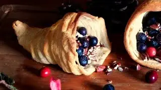 How to Make a Cornucopia | Easy Small Cornucopias DIY | The Sweetest Journey