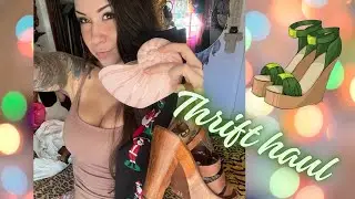 ASMR-поход по секонд-хенду, примерка каблуков/туфель. Показ и покалывание. Тихие слова, шуршание,...