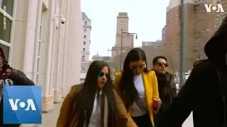 El Chapo's wife arrives to U.S. court as jury deliberates