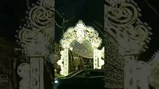 Ноги сами ведут нас к световым тоннелям на Конногвардейском бульваре.Санкт-Петербург.