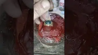 Mastering the Art of Jewelry Making: Crafting a Men's Jade Gold Ring