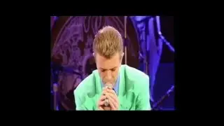 David Bowie recite the Our Father