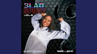 Makhulu (Grandma) feat. Nandipha Nojilana (Greg Hunter Mix)