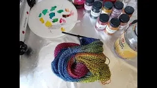 Creating Magic:  Knitting Expat and Midnight Dyery play with colour!