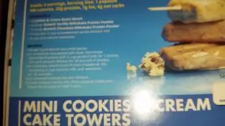 Amazon Pack Opening ( Cookie and Cream QuestBar)