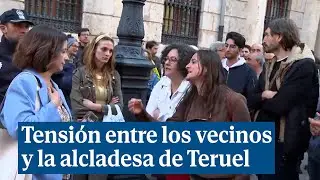 Tensión entre los afectados por el derrumbe y la alcaldesa de Teruel