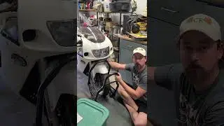 Extreme Max Products front wheel lift stand